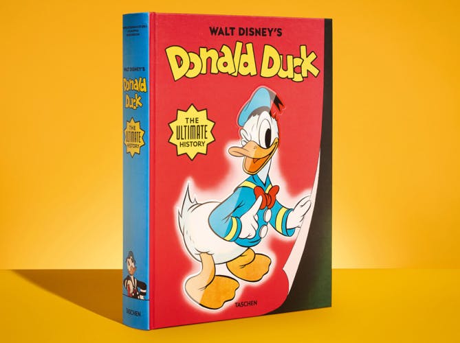 Donald Duck book cover featuring an illustration of the character in his sailor outfit