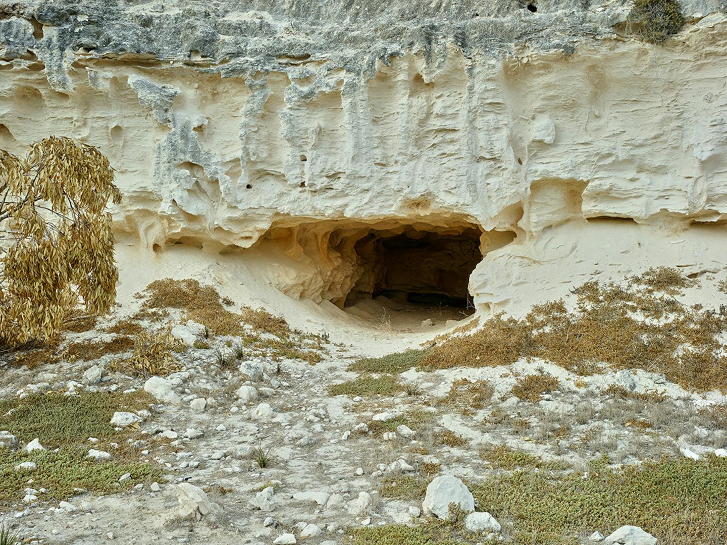Photo by Thero Makepe of an opening in a rockface